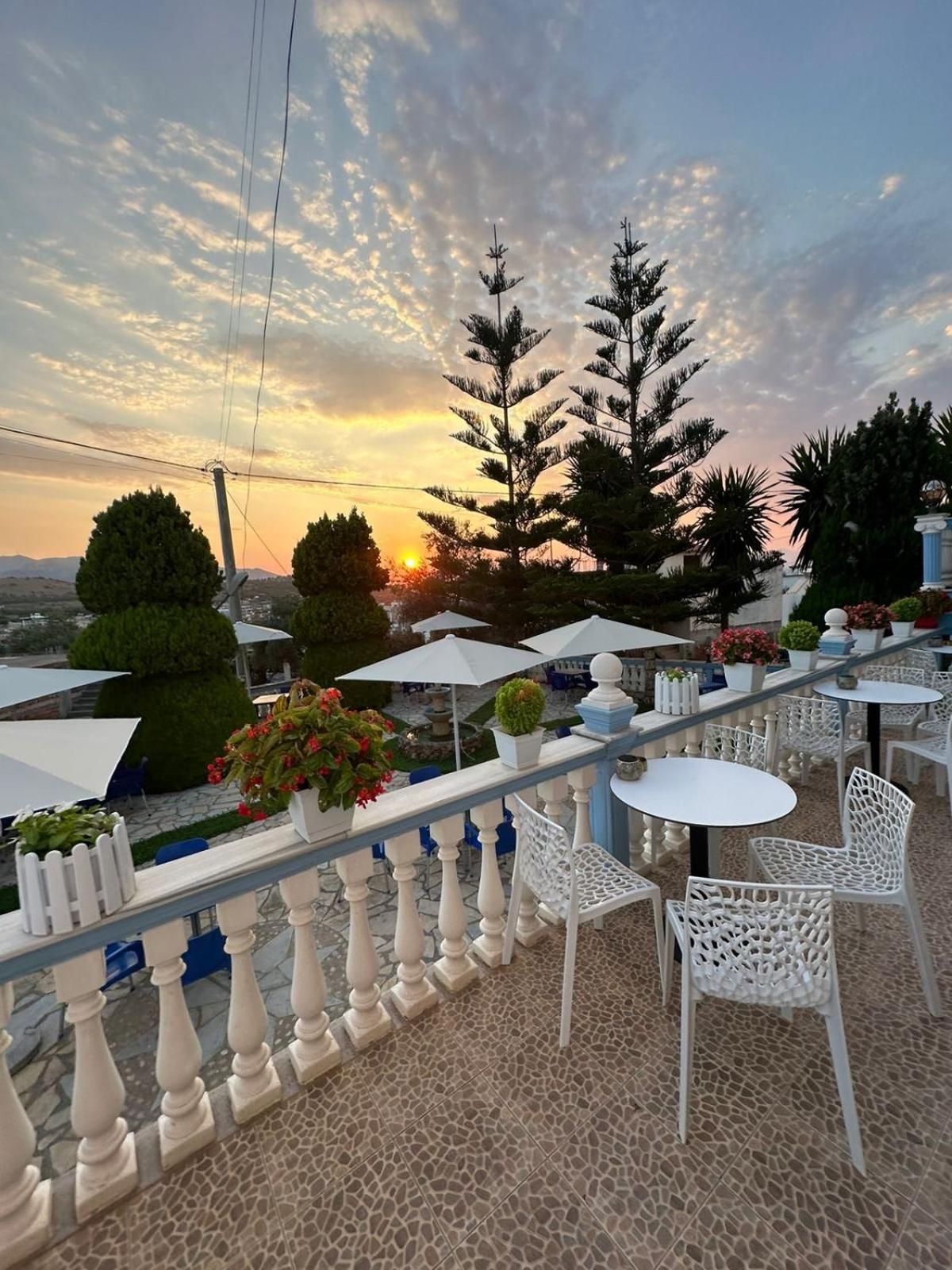 Esmeralda Hotel & Restaurant Ksamil Exteriér fotografie